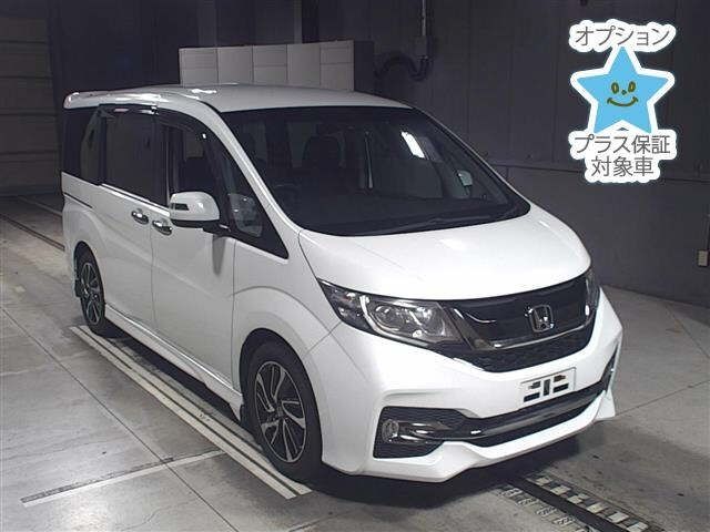 8402 HONDA STEP WAGON RP3 2016 г. (JU Gifu)